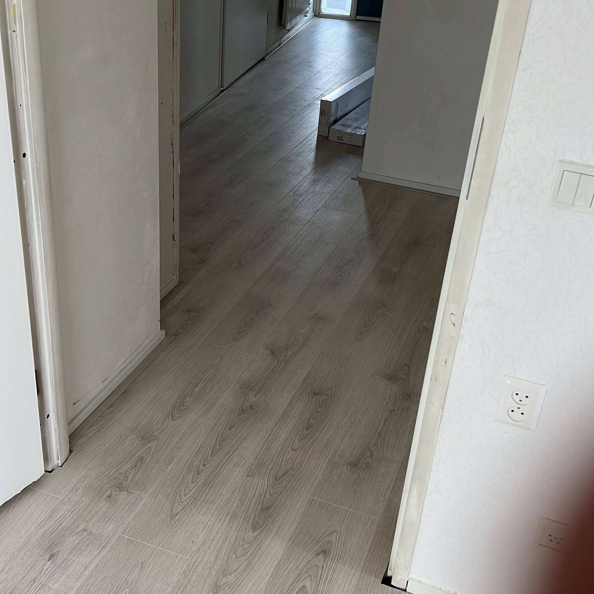 laminaat-vloer Vloer-leggen-kind